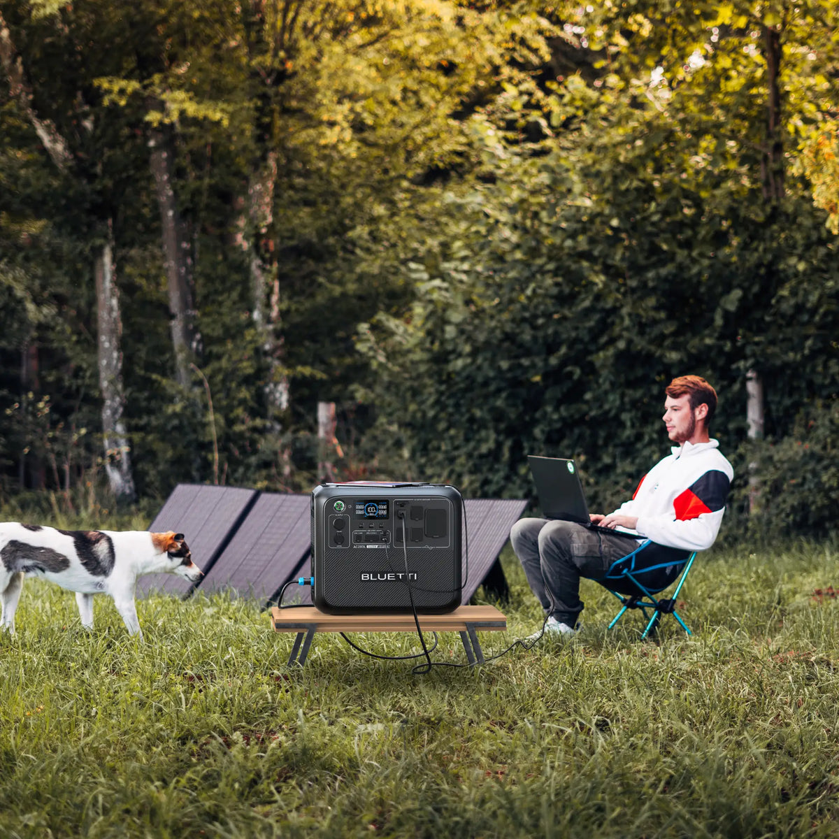 BLUETTI AC200L + SP200L Solar Generator